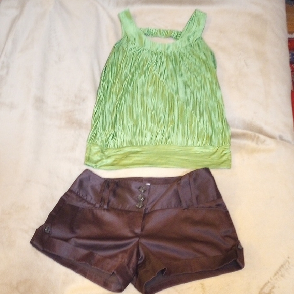 2 PCS A.Byer Lime SILKY Grn M Slvelss Tnk W/ Studio Y 3/4 Lds Brwn SILKY Shorts